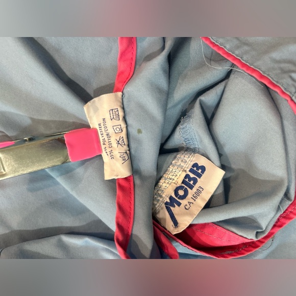 Mobb medical scrub top and bottom set XS top and XS Tall pants -blue and pink - Picture 10 of 10